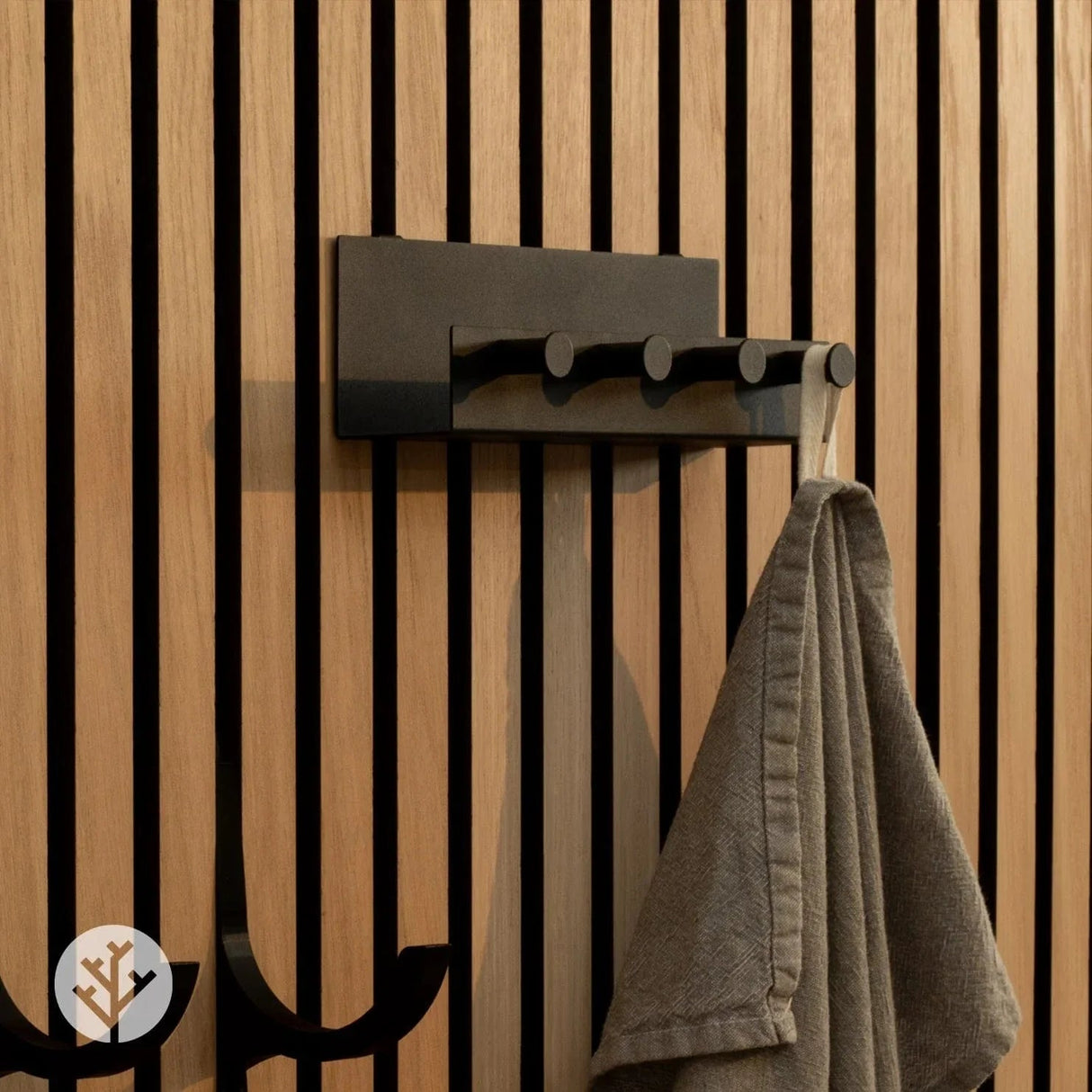 Shelf With Four Pegs - WVH Pro Australia